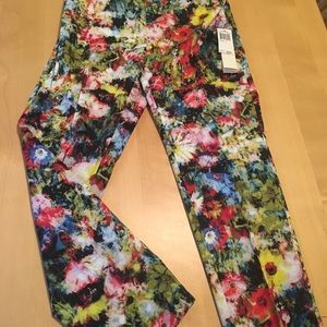 Andrea jovine straight leg ankle pants 🌸